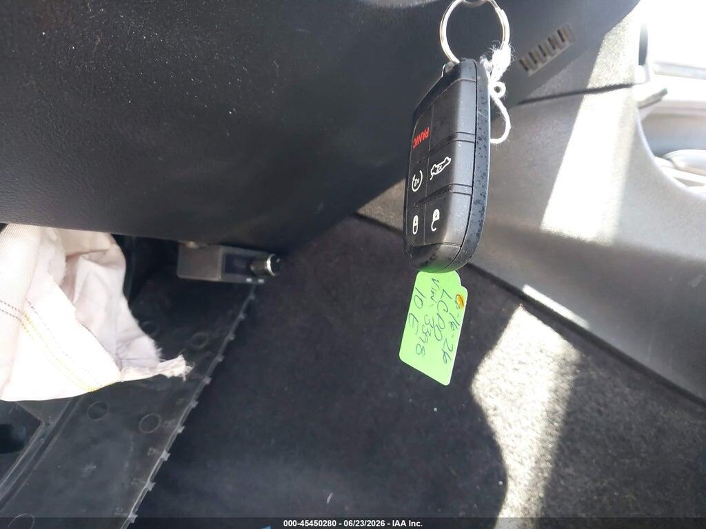 2C3CCAEG5JH243398 2018 CHRYSLER 300 photo no. 11