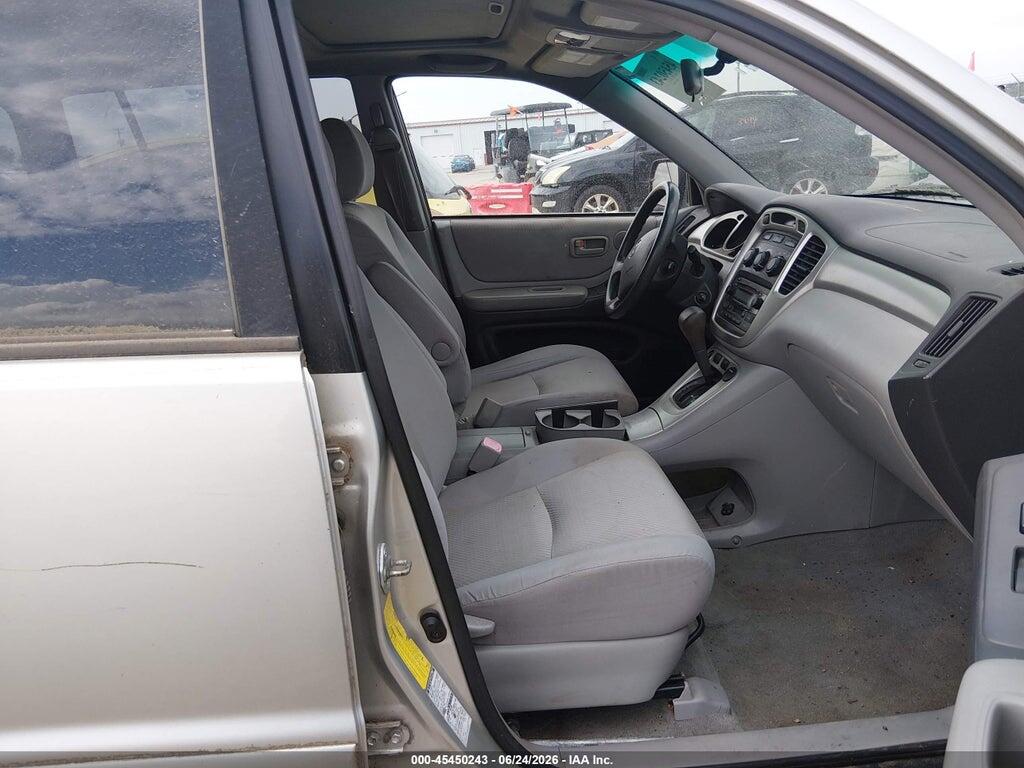 JTEEP21A950129751 2005 TOYOTA HIGHLANDER photo no. 5