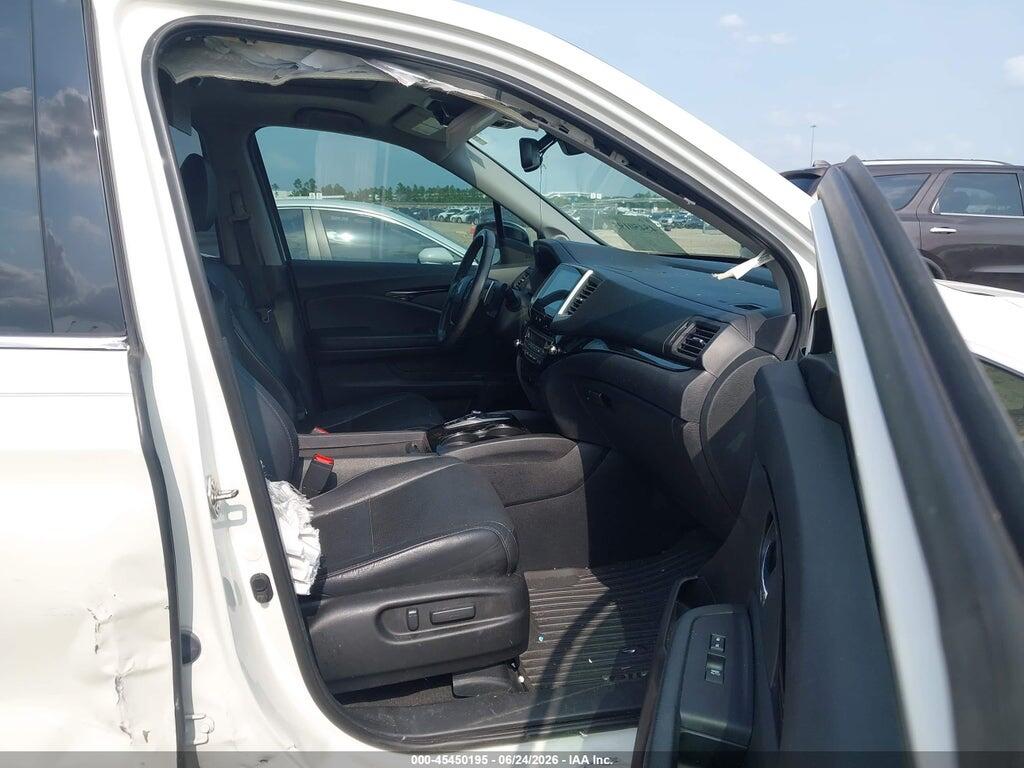 5FNYF6H01JB035769 2018 HONDA PILOT photo no. 5
