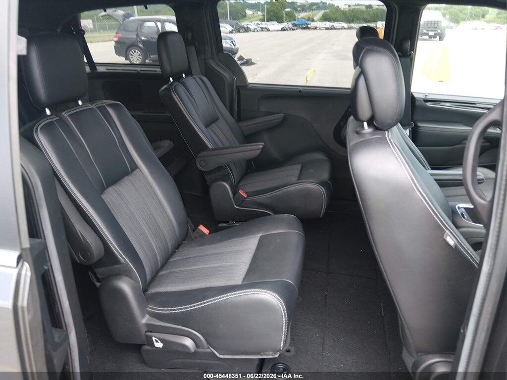 2C4RC1HG3GR200635 2016 CHRYSLER TOWN & COUNTRY photo no. 8