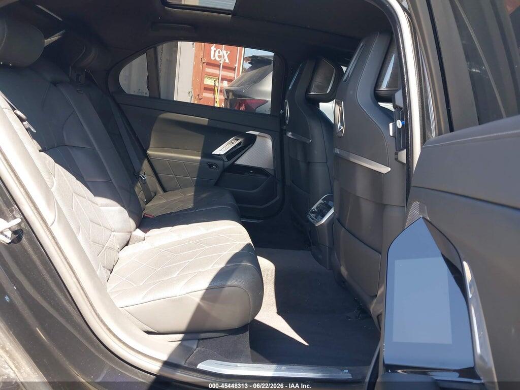 WBY53EJ08PCN73566 2023 BMW I7 photo no. 8