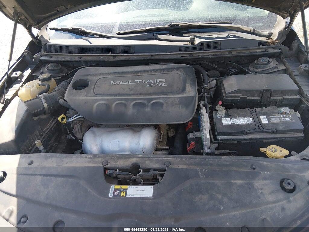 1C3CCCAB7FN538717 2015 CHRYSLER 200 photo no. 10