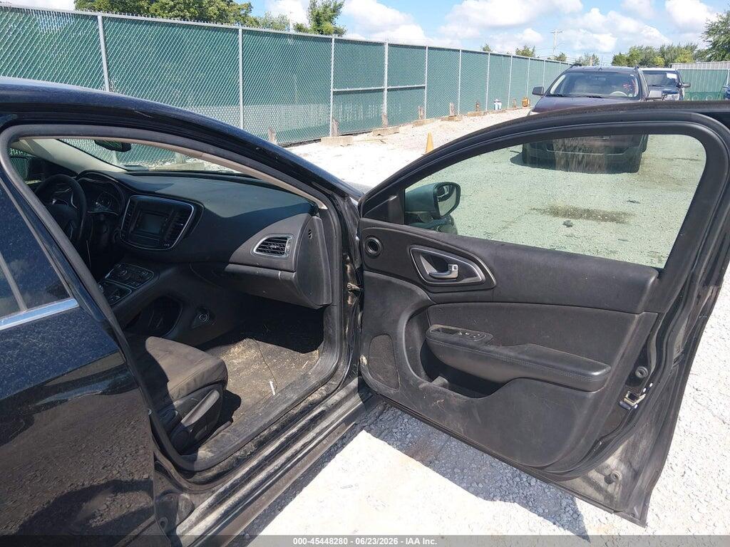 1C3CCCAB7FN538717 2015 CHRYSLER 200 photo no. 5