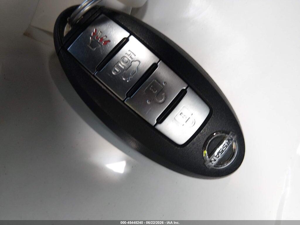 3N1AB7AP1HY374625 2017 NISSAN SENTRA photo no. 11