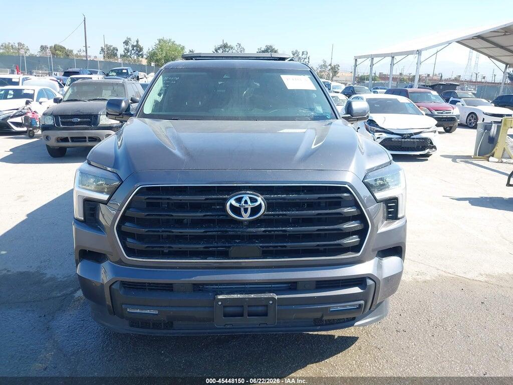7SVAAABA9RX046255 2024 TOYOTA SEQUOIA photo no. 12