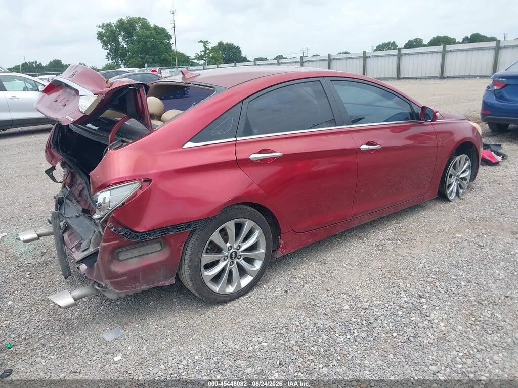 5NPEC4AB5BH305522 2011 HYUNDAI SONATA photo no. 4