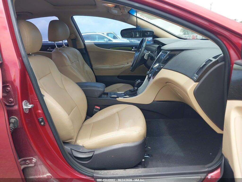 5NPEC4AB5BH305522 2011 HYUNDAI SONATA photo no. 5