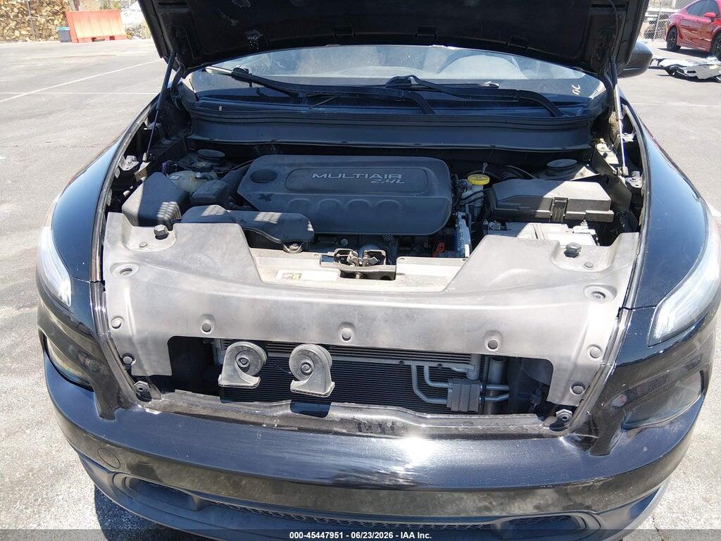 1C4PJLCB6JD590547 2018 JEEP CHEROKEE photo no. 10
