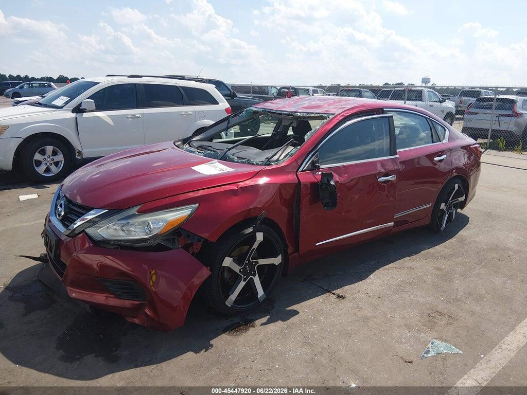 1N4AL3AP1JC102454 2018 NISSAN ALTIMA photo no. 2