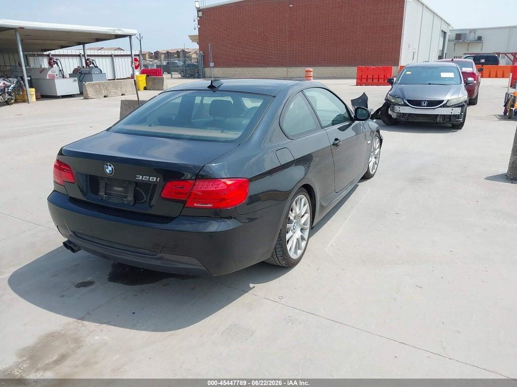WBAKE3C5XCE769628 2012 BMW 328I photo no. 4