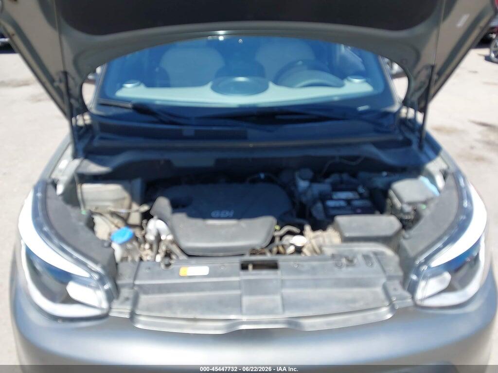 KNDJN2A24F7156138 2015 KIA SOUL photo no. 10