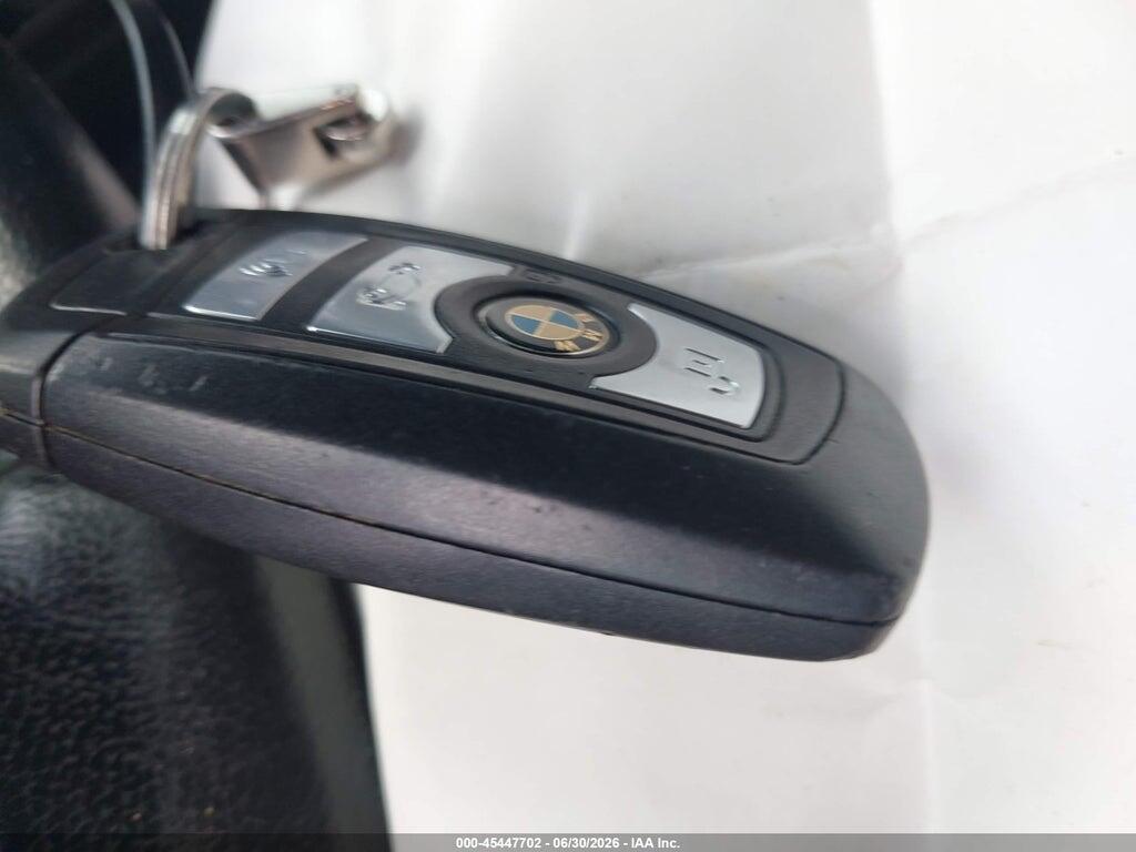 WBAXG5C54CDX03190 2012 BMW 528I photo no. 11