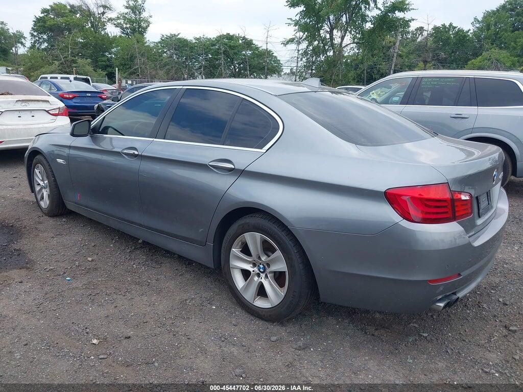 WBAXG5C54CDX03190 2012 BMW 528I photo no. 3