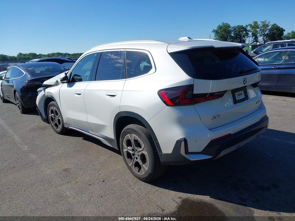 WBX73EF02P5V95282 2023 BMW X1 photo no. 3