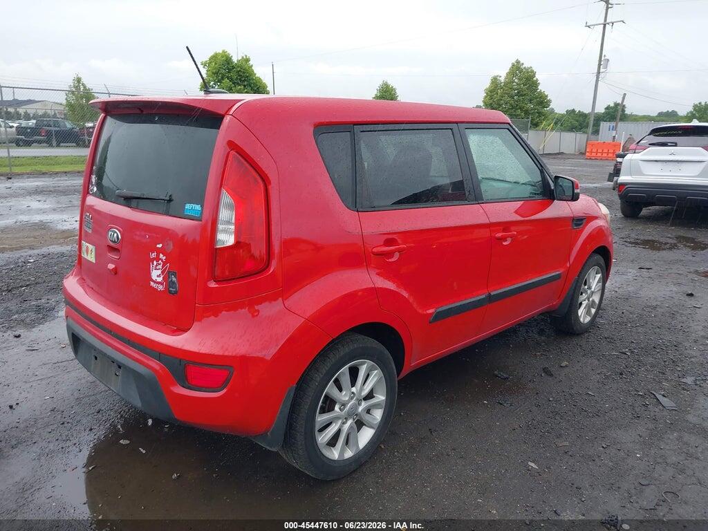 KNDJT2A69D7622409 2013 KIA SOUL photo no. 4