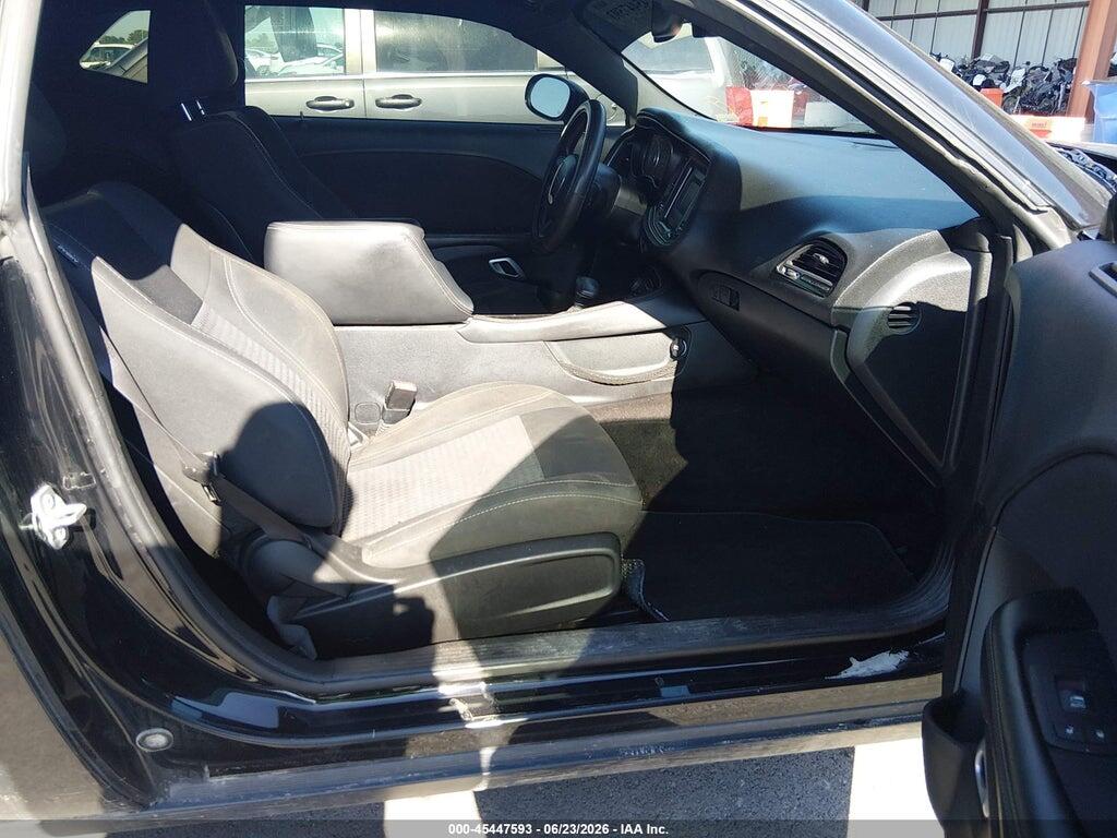 2C3CDZAGXGH217499 2016 DODGE CHALLENGER photo no. 5