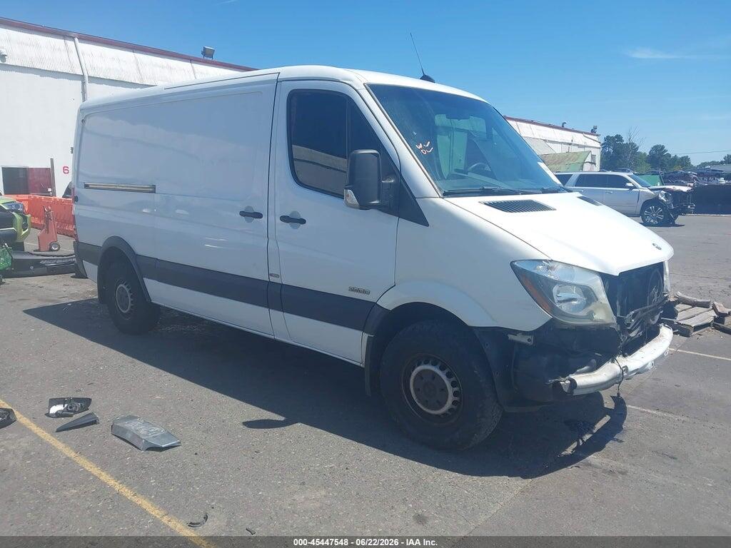 WD3PE7DC1E5902075 2014 MERCEDES-BENZ SPRINTER 2500 photo no. 1