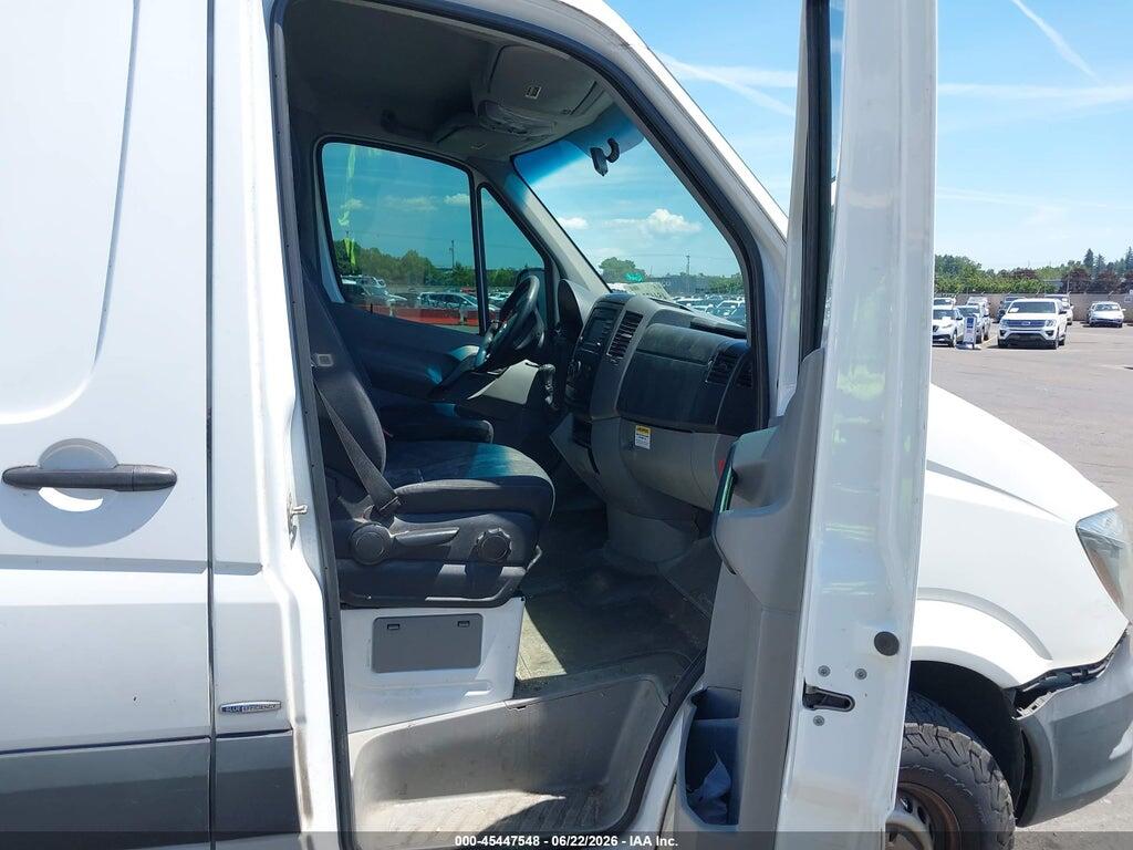 WD3PE7DC1E5902075 2014 MERCEDES-BENZ SPRINTER 2500 photo no. 5