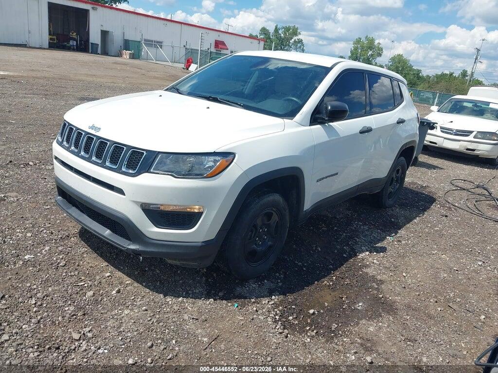 3C4NJDAB3JT361236 2018 JEEP COMPASS photo no. 2