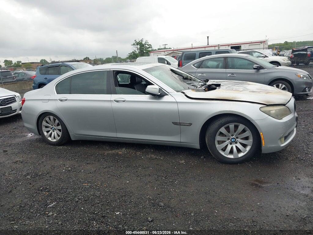 WBAKB83579CY58714 2009 BMW 750LI photo no. 12