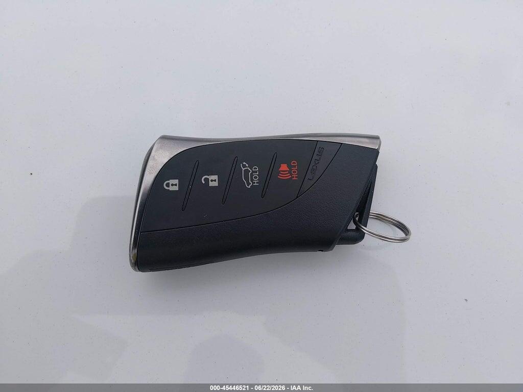 JTHB9JBH8P2067644 2023 LEXUS UX 250H photo no. 11