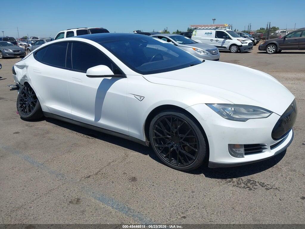 5YJSA1H2XFF085196 2015 TESLA MODEL S photo no. 1