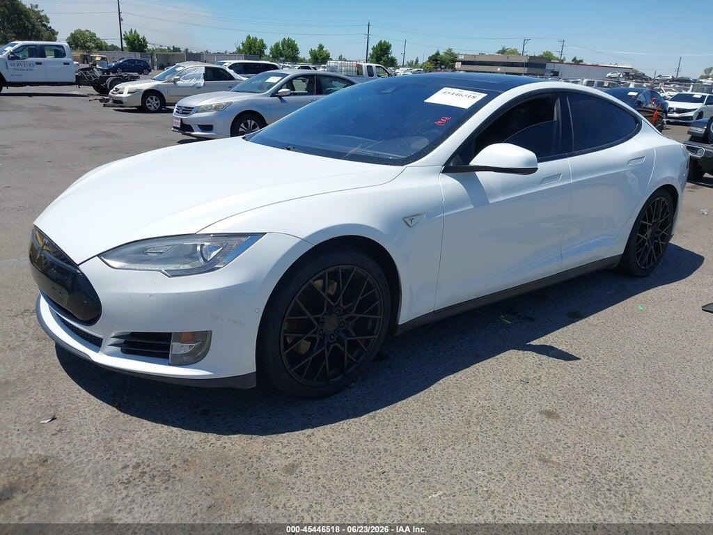 5YJSA1H2XFF085196 2015 TESLA MODEL S photo no. 2