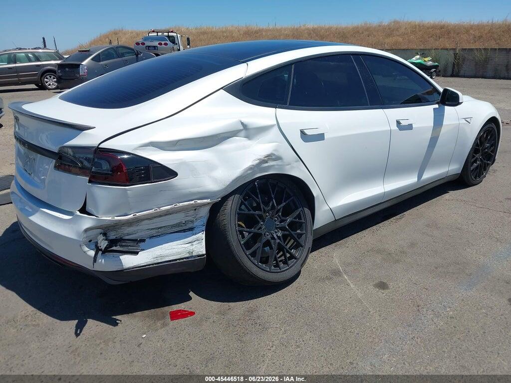 5YJSA1H2XFF085196 2015 TESLA MODEL S photo no. 4