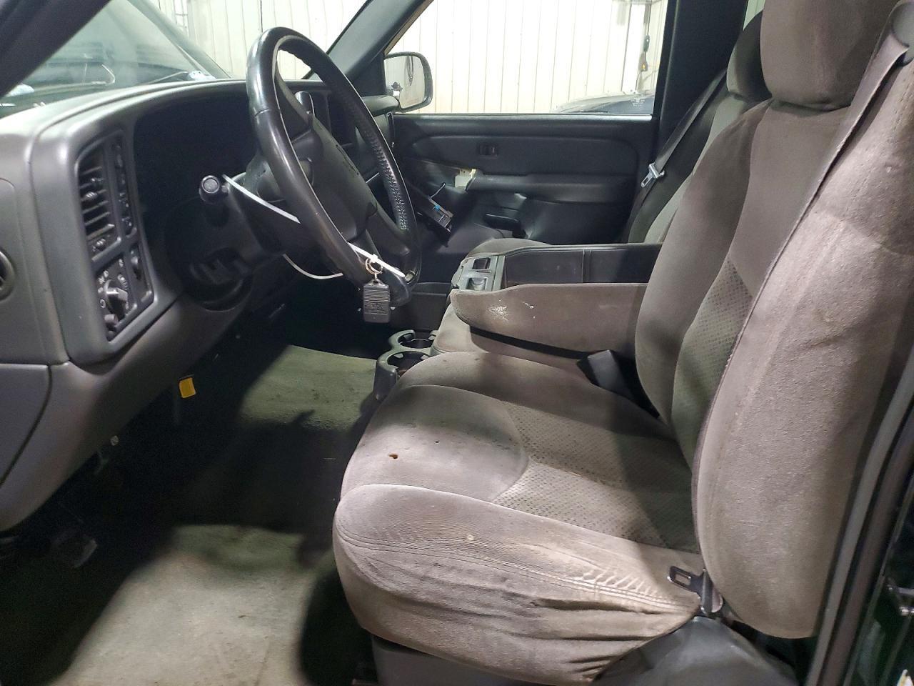2004 CHEVROLET SILVERADO K1500 — Фото 7 из 13