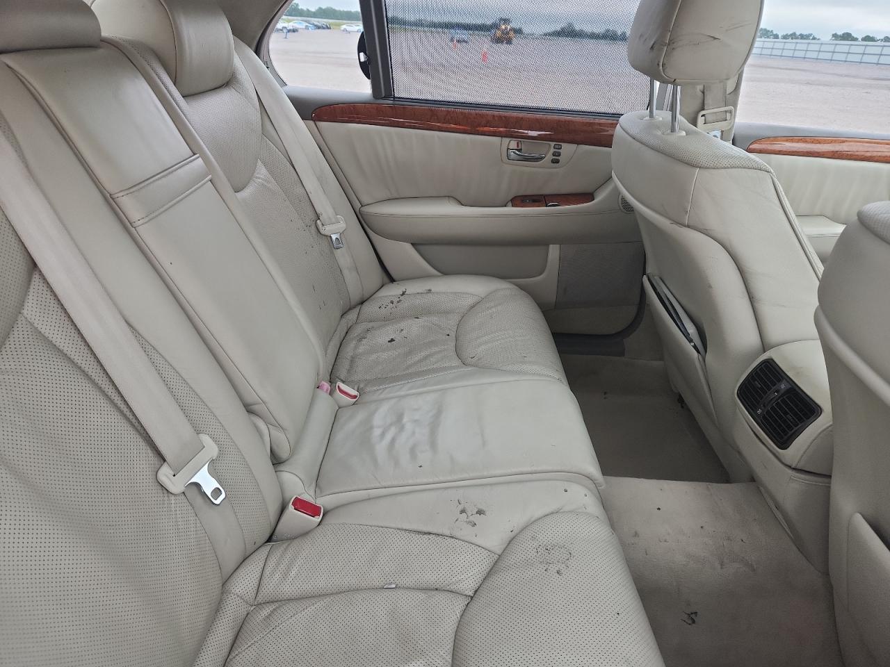 2004 LEXUS LS 430 — Фото 10 из 12