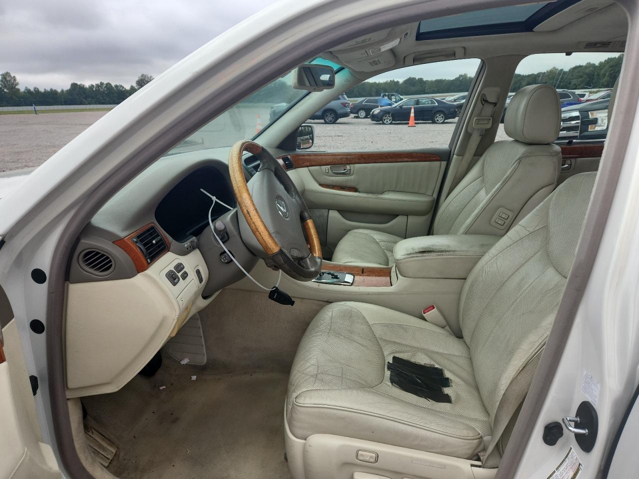 2004 LEXUS LS 430 — Фото 7 из 12
