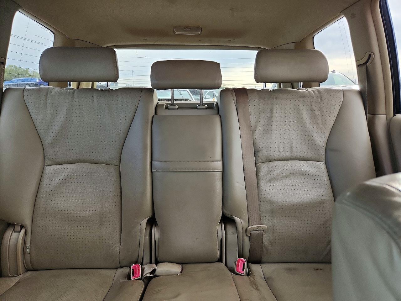 2004 TOYOTA HIGHLANDER LIMITED — Фото 10 из 13