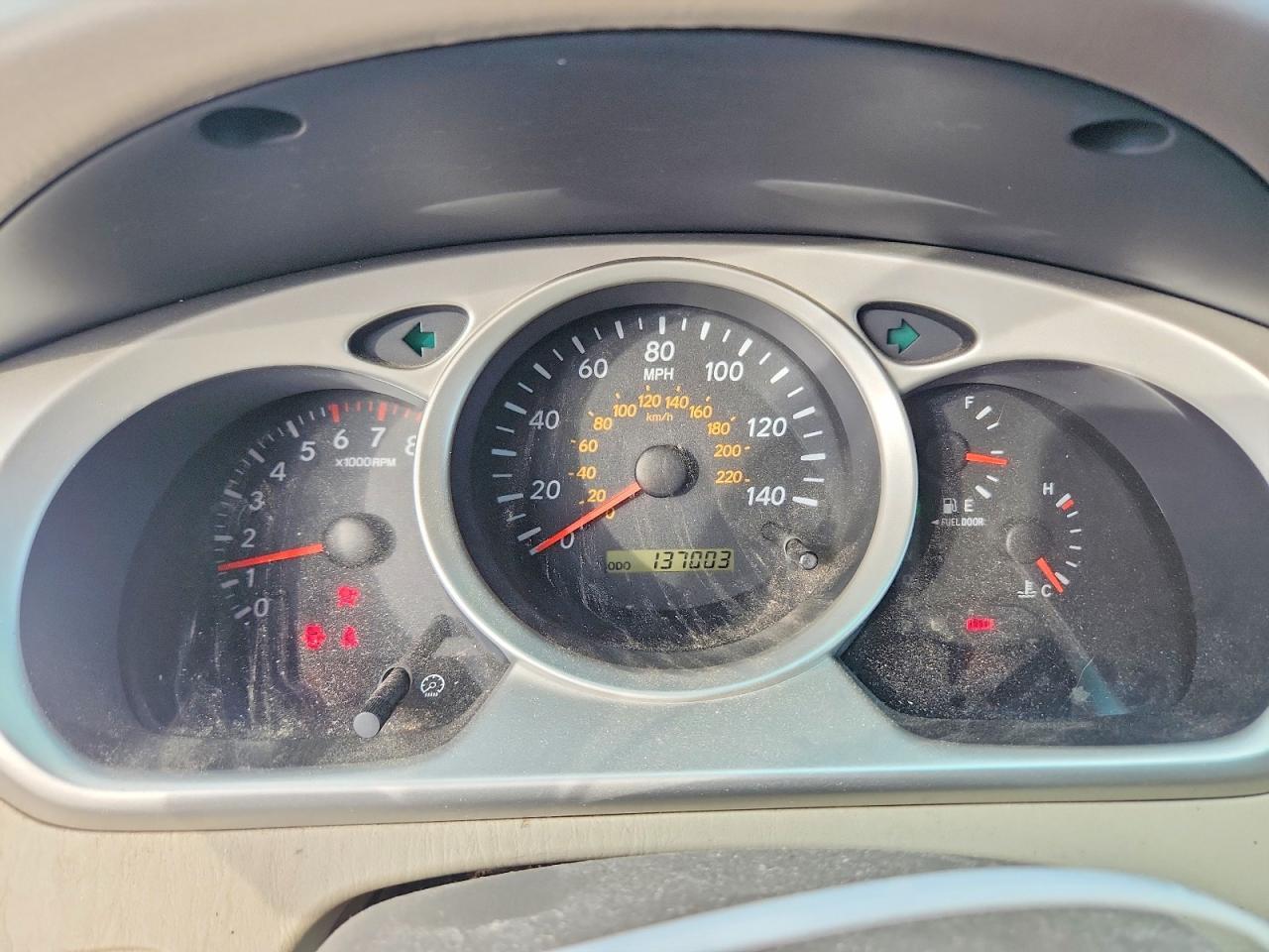 2004 TOYOTA HIGHLANDER LIMITED — Фото 9 из 13