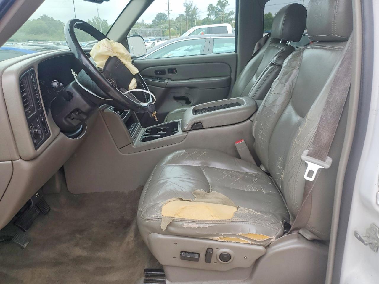 2005 CHEVROLET SILVERADO K1500 — Фото 7 из 12