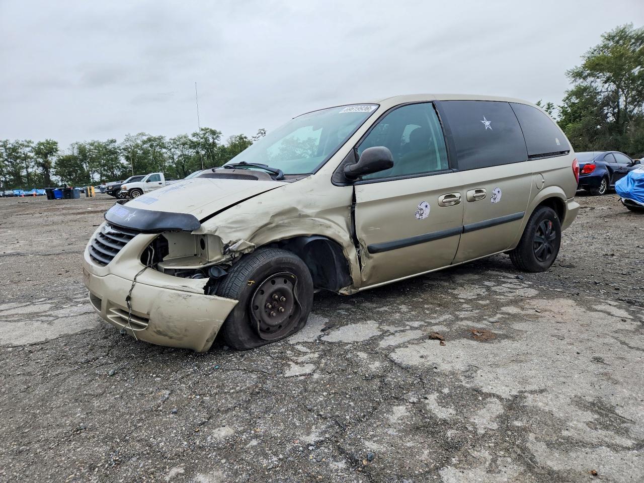 2005 CHRYSLER TOWN & COUNTRY