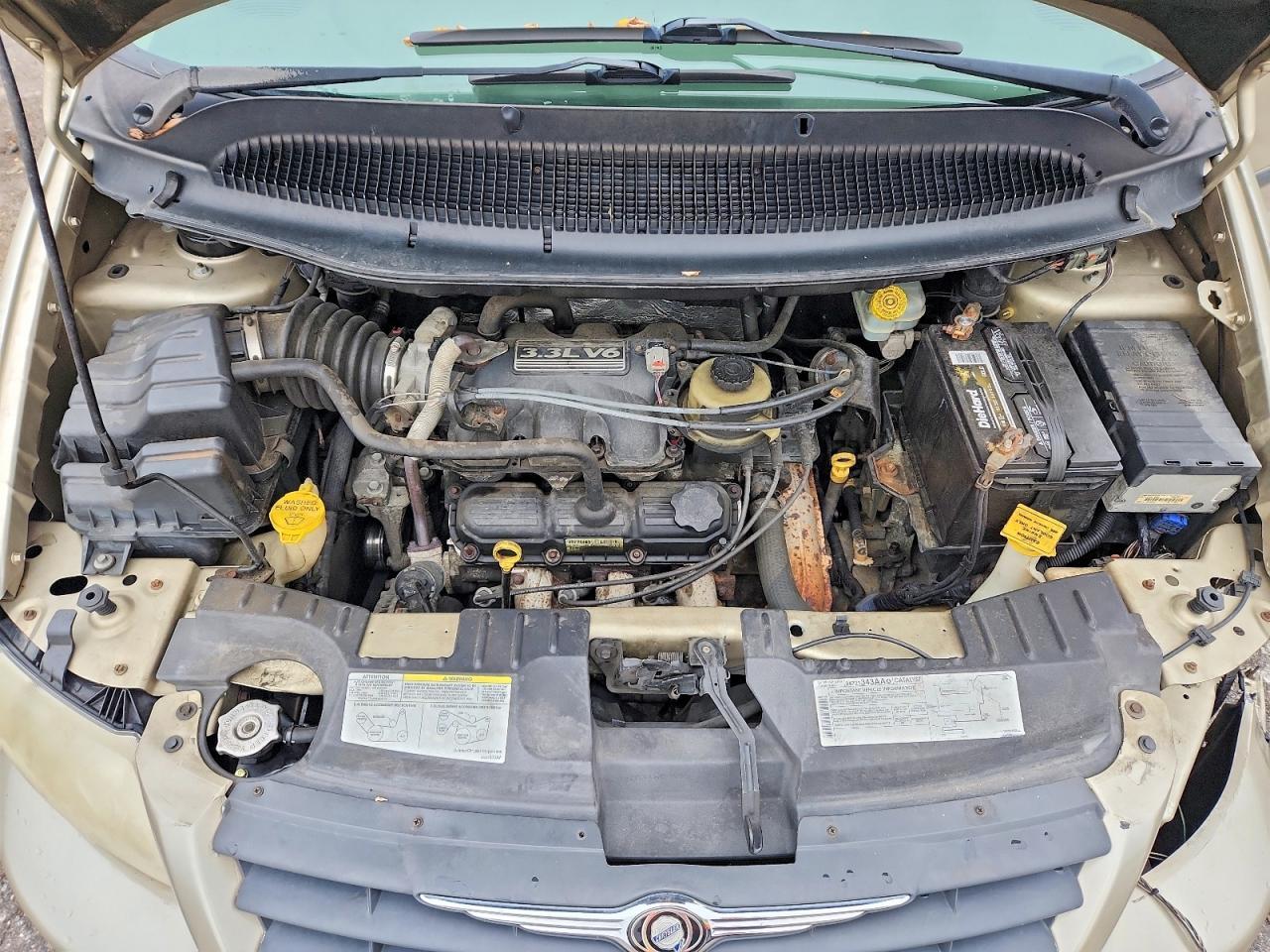 2005 CHRYSLER TOWN & COUNTRY — Фото 12 из 13
