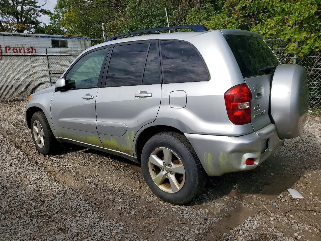 2005 TOYOTA RAV4 BASE — Фото 2 из 13