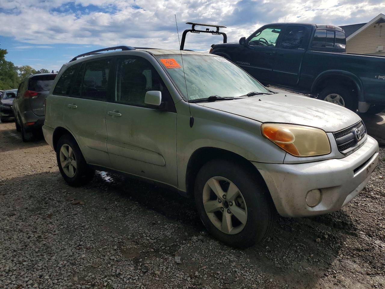 2005 TOYOTA RAV4 BASE — Фото 4 из 13