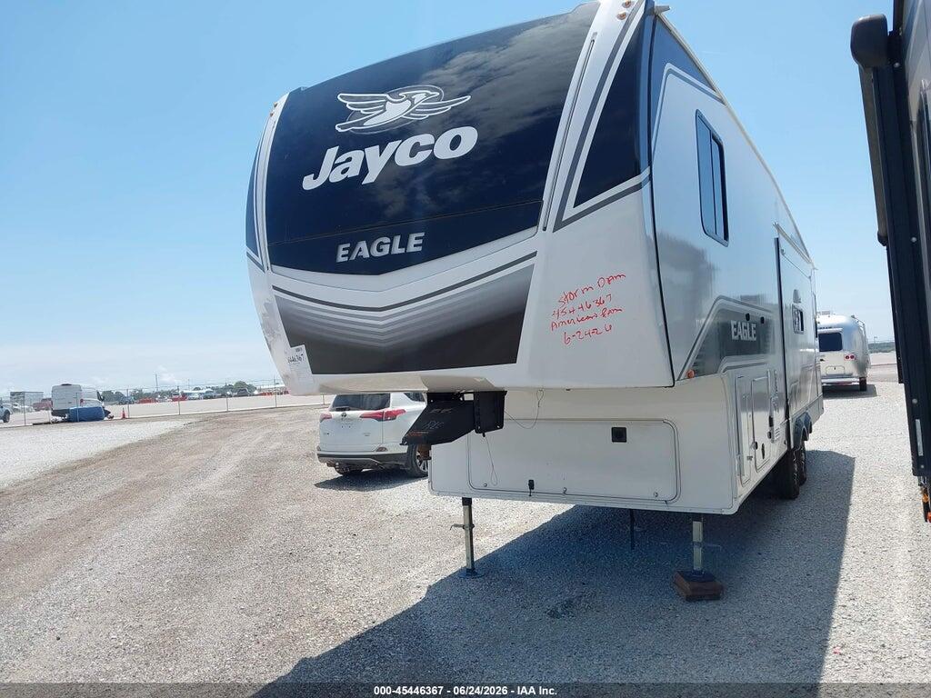1UJCA0BR0S1BE0227 2025 JAYCO EAGLE RLC HT 29 5TH WHL TRAVEL TRAILER photo no. 2