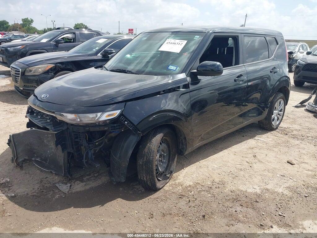 KNDJ23AU1M7129461 2021 KIA SOUL photo no. 2