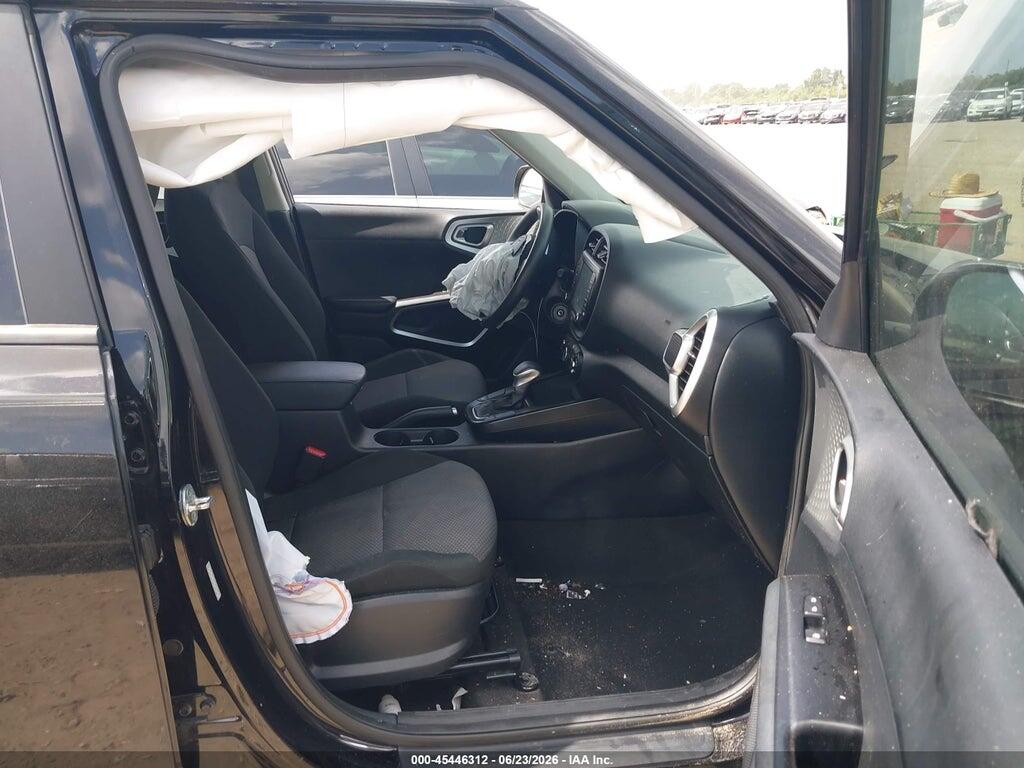 KNDJ23AU1M7129461 2021 KIA SOUL photo no. 5
