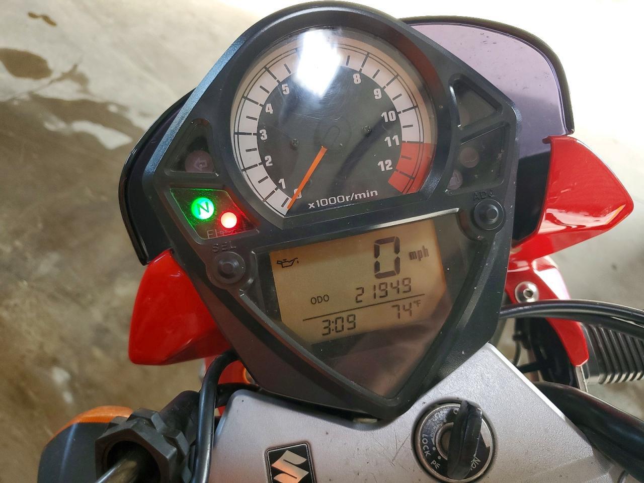 2006 SUZUKI SV650 — Фото 7 из 9