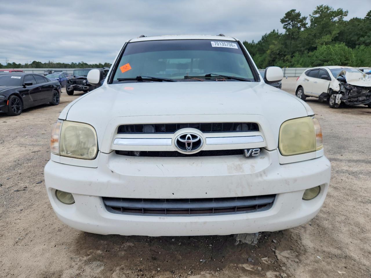 2006 TOYOTA SEQUOIA SR5 — Фото 5 из 13