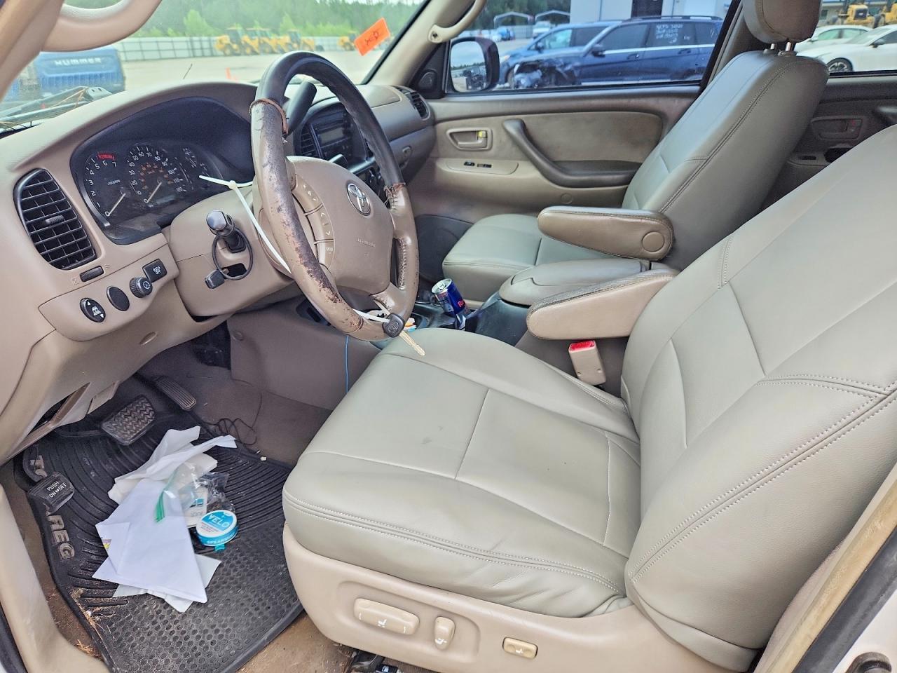 2006 TOYOTA SEQUOIA SR5 — Фото 7 из 13