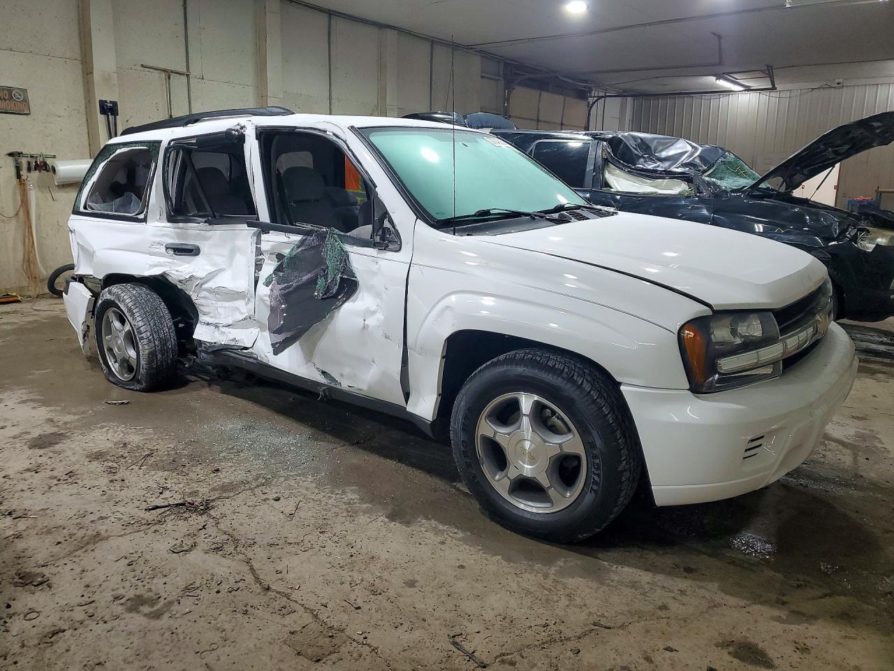 2007 CHEVROLET TRAILBLAZER LS — Фото 4 из 13