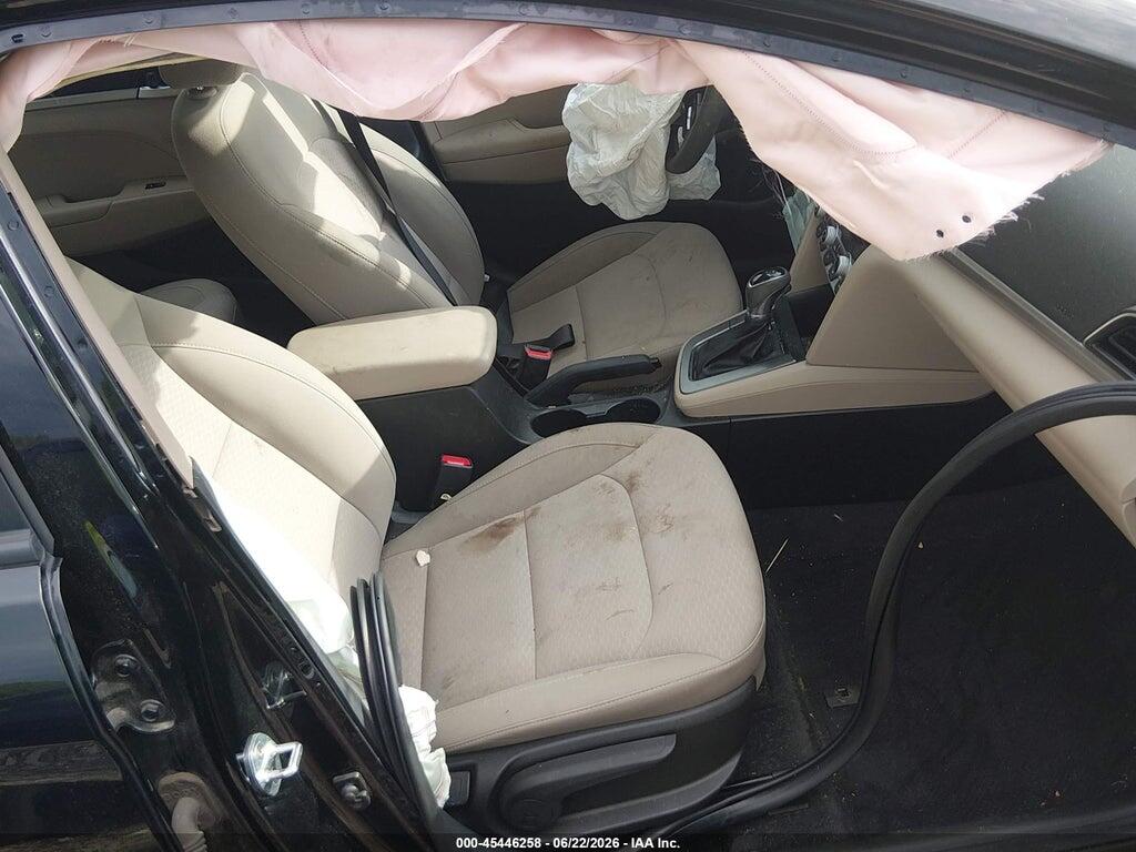 KMHD74LF1LU070782 2020 HYUNDAI ELANTRA photo no. 5