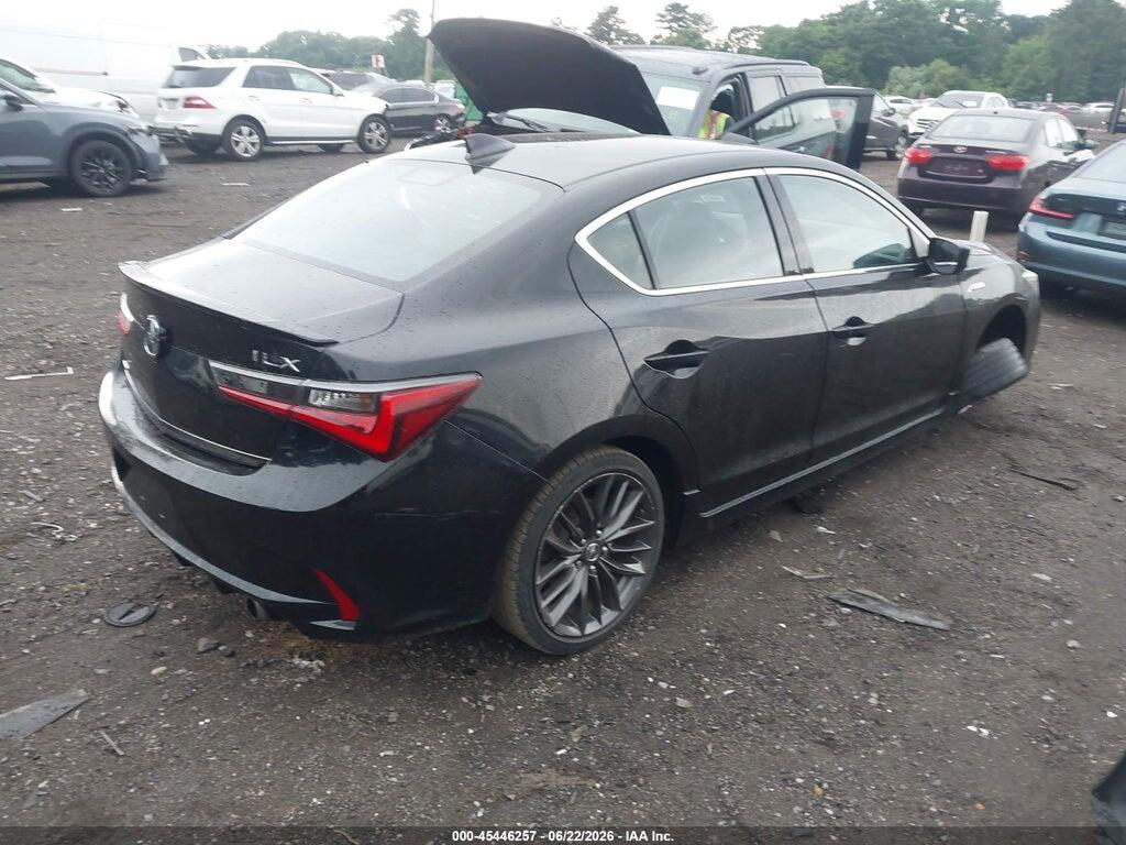 19UDE2F83NA005997 2022 ACURA ILX photo no. 4