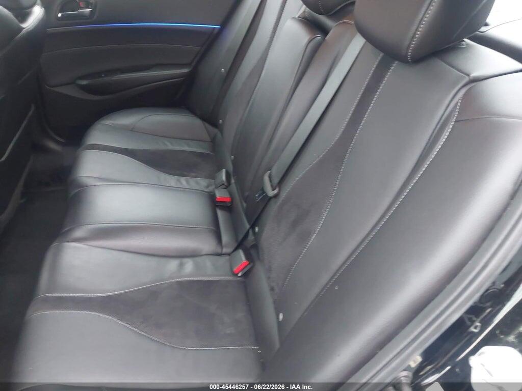 19UDE2F83NA005997 2022 ACURA ILX photo no. 8