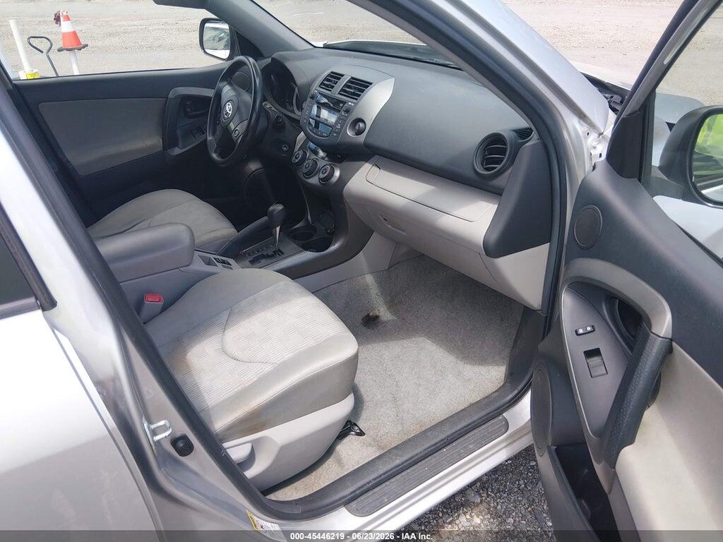 2T3BK4DV8AW017562 2010 TOYOTA RAV4 photo no. 5