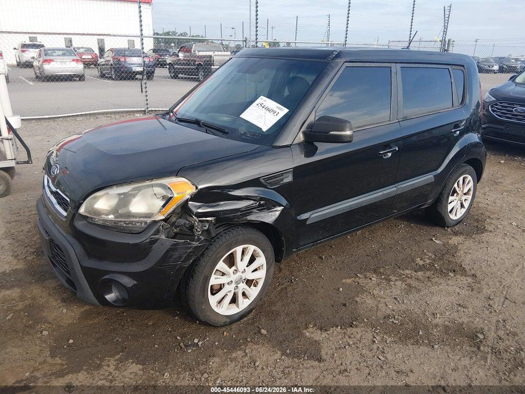 KNDJT2A63C7739126 2012 KIA SOUL photo no. 2